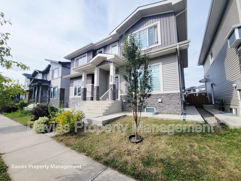Edmonton House: 5080 Chappelle Road SW