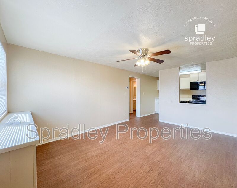 Temple Condo: 608 John Paul Jones Dr, Apt #130