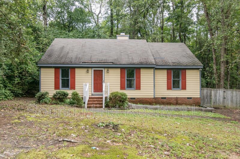 Knightdale House: 4721 Plum Blossum Dr