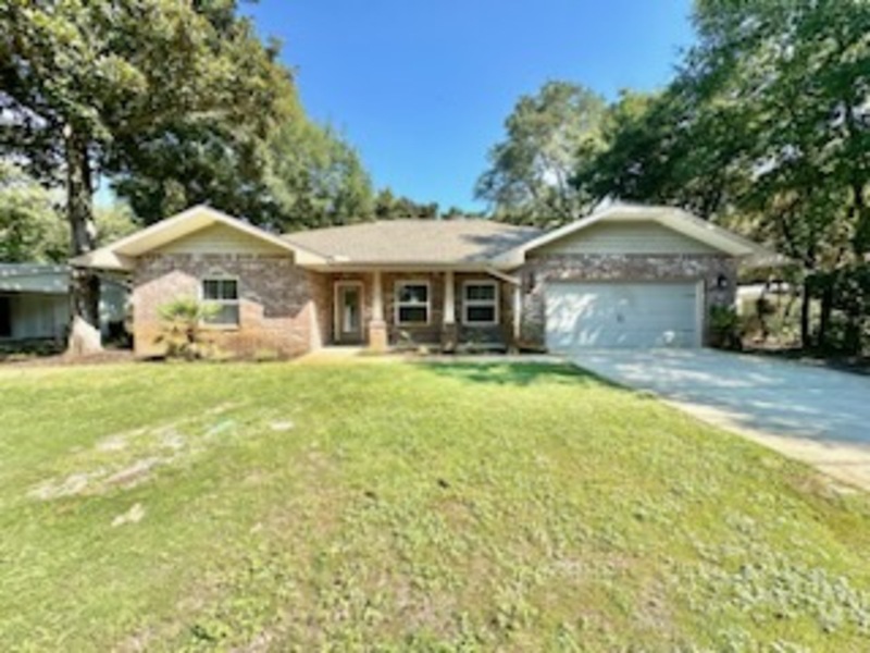 Fort Walton Beach House: 209 Coral Dr