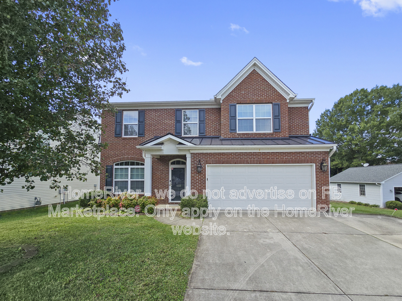 Kernersville House: 1550 Country Ln