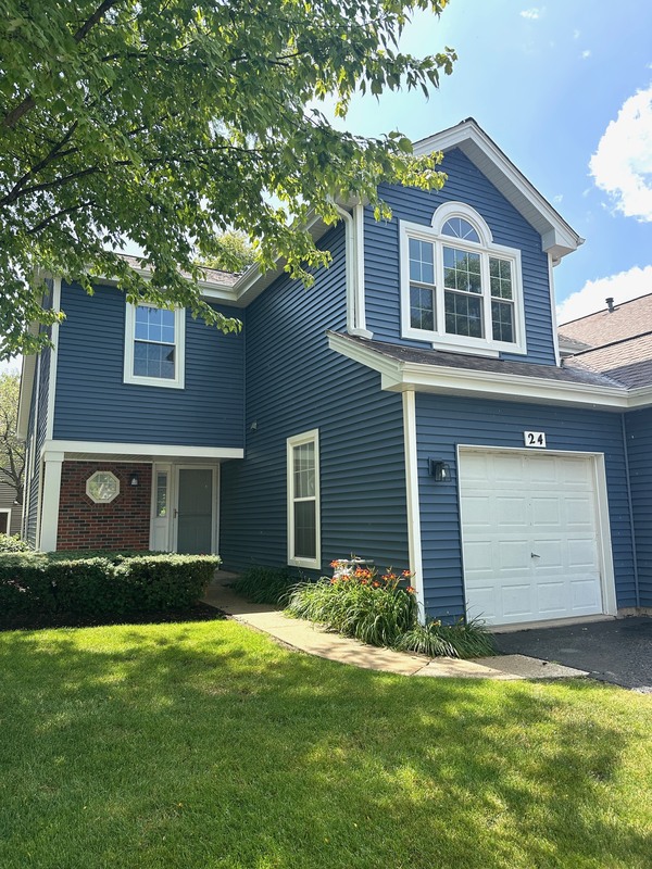 Algonquin Townhome: 24 Cedar Grove Ct