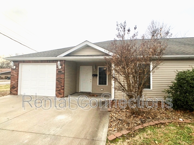 Marion Condo: 1108 N Fair Apt D