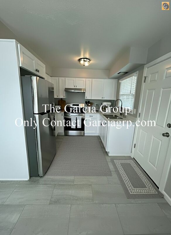 Portland House: 3423-3435 SE 78th Ave