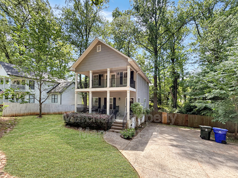 Greenville House: 149 Blythe Drive