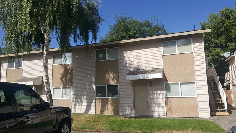 Richland Condo: 1911 Hoxie Avenue