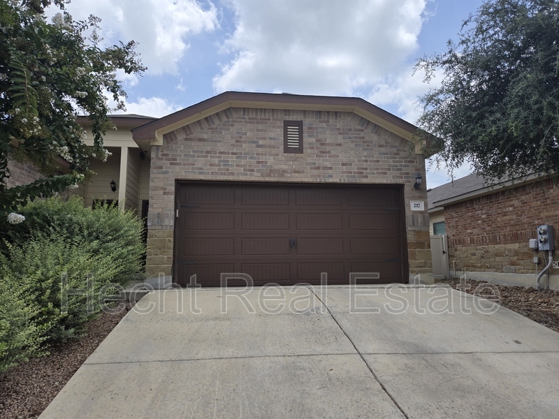 New Braunfels Condo: 217 Kaspar Way - 1
