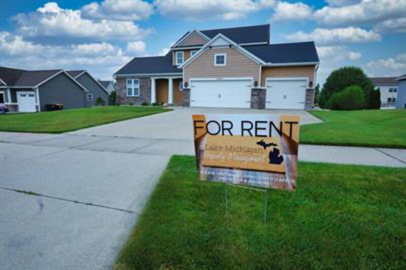 Byron Center House: 8965 Plantation Drive Southwest