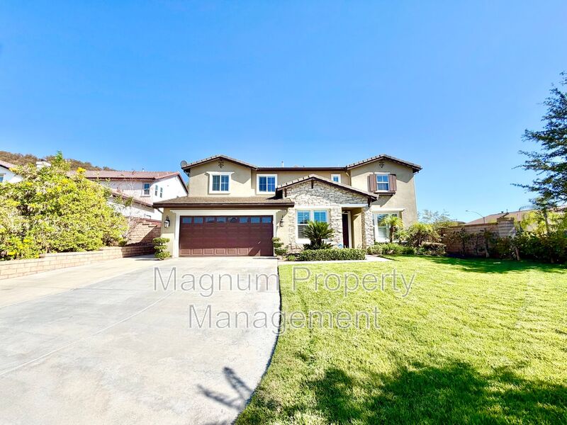 Murrieta House: 23557 Wickham Ln