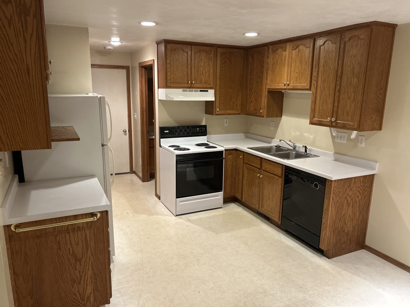Green Bay Condo: 700 Parkview Road