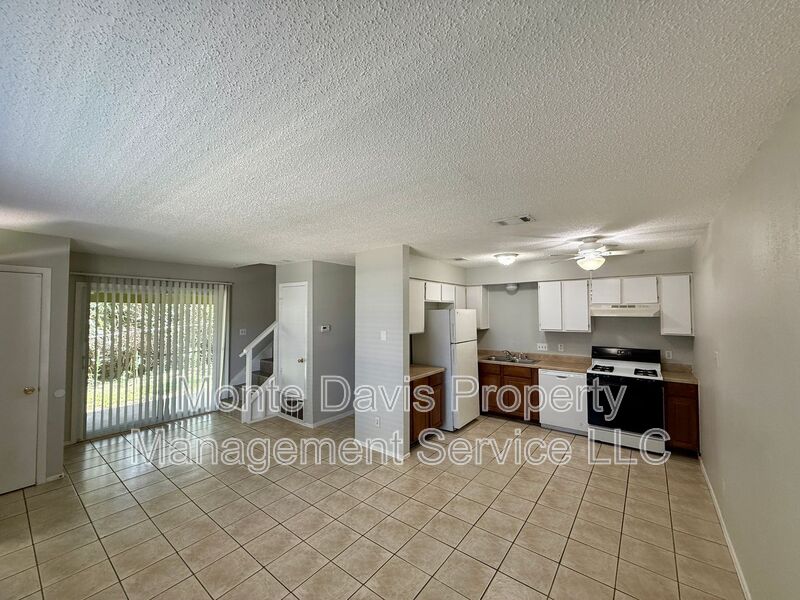 Austin Condo: 1203 Southport Drive