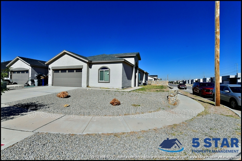 El Paso House: 14945 Tierra Escape Avenue !!