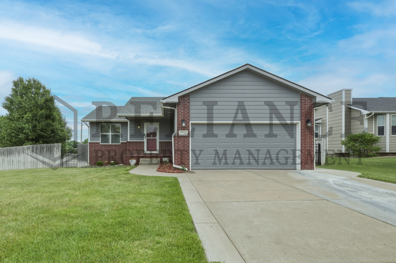 Andover House: 1726 Black Oak Court