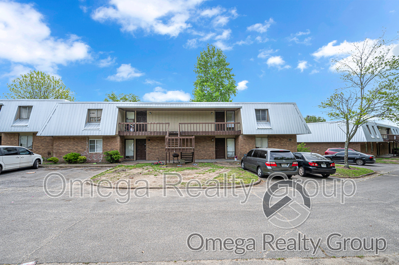 Montgomery Condo: 3382 Mcgehee Rd