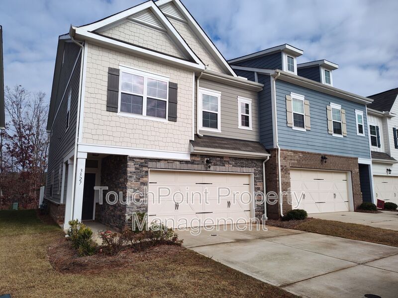 Matthews Townhome: 3327 Glenn Hope Way