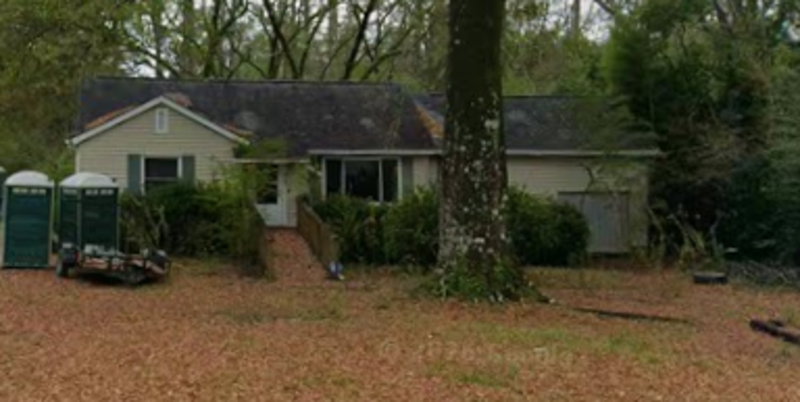 Jackson House: 249 Woody Drive