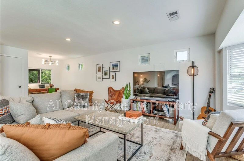 Main Rental Photo 6