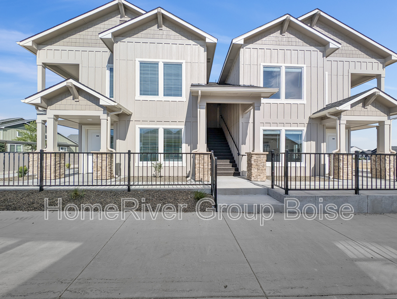 Kuna Condo: 857 E Travel Ln