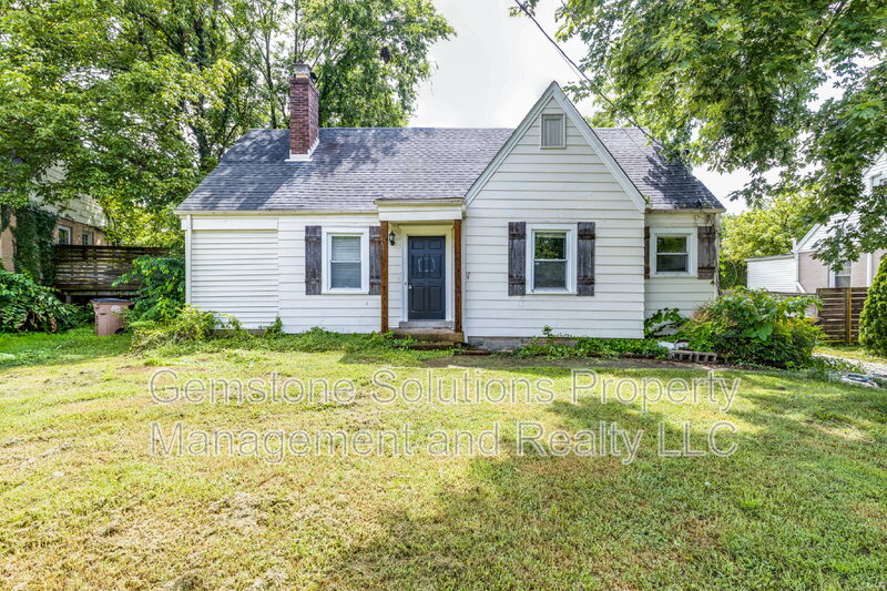 Nashville House: 2930 Primrose Circle