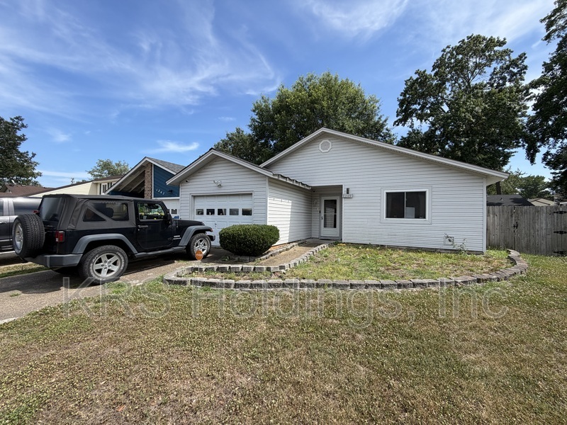 Virginia Beach House: 1249 Eaglewood Drive