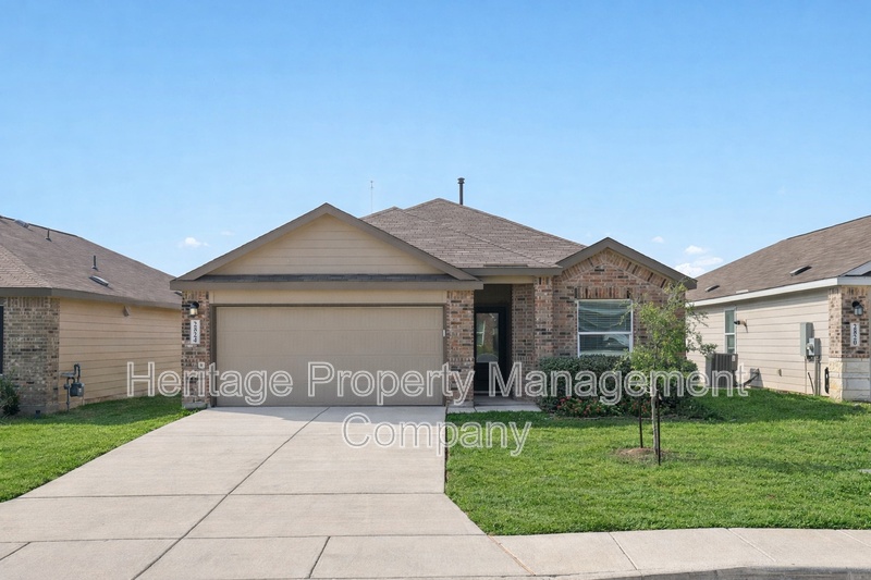 New Braunfels House: 2824 Green Finch