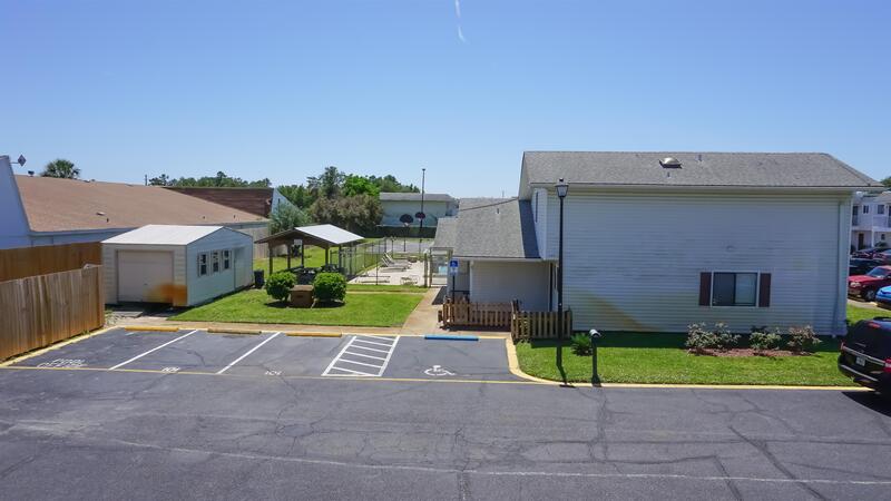 Destin House: 734 Legion 99 Drive