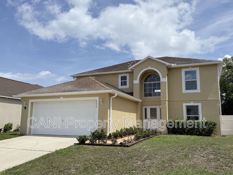 Orlando House: 6636 Pomeroy Circle