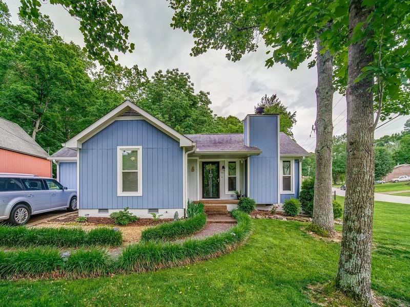 Nashville House: 921 Fitzpatrick Road