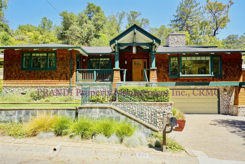 Greenbrae House: 224 N Almenar Dr