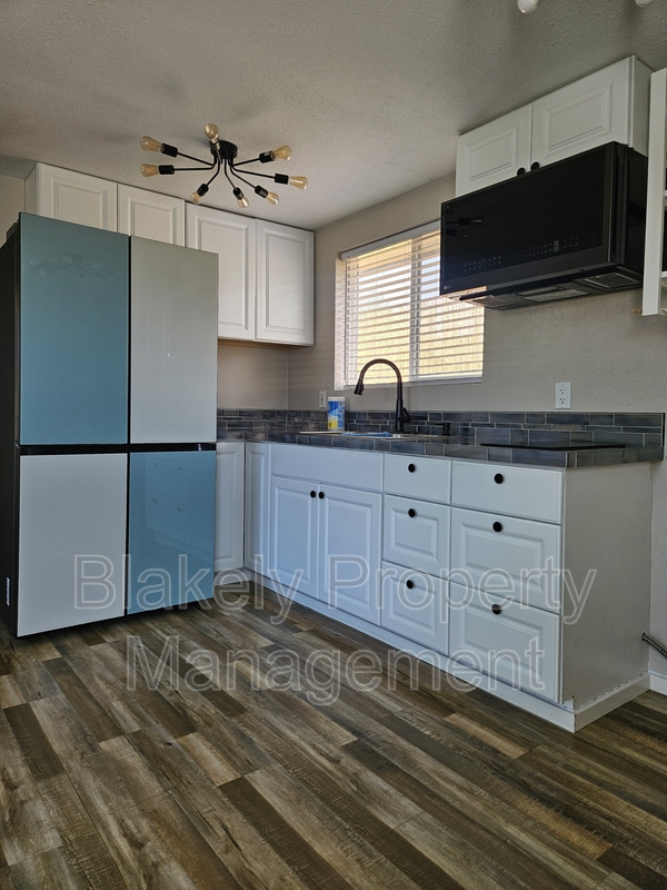Garden City House: 5145 Quinella Court
