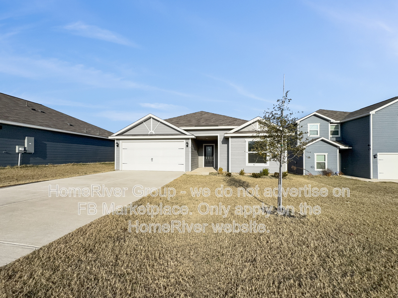 Dallas House: 4109 Silverhill Dr