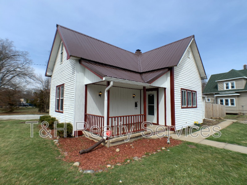 Indianapolis Condo: 11120 East McGregor Road