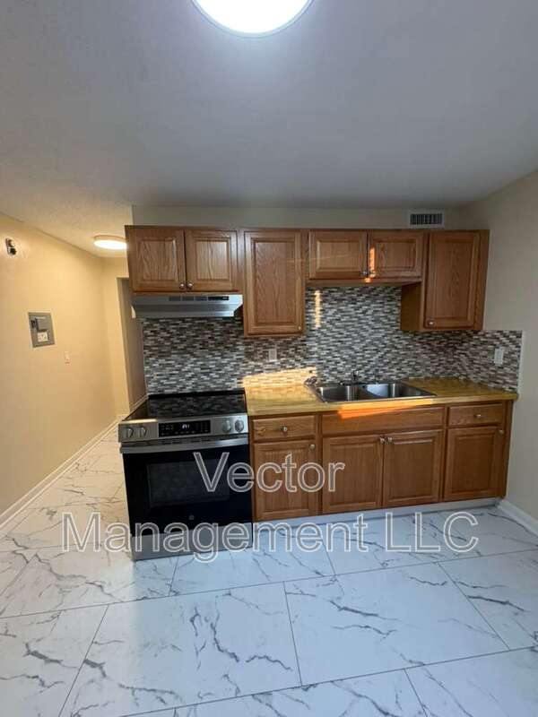 New Haven Condo: 1400 Ella T Grasso Boulevard - C