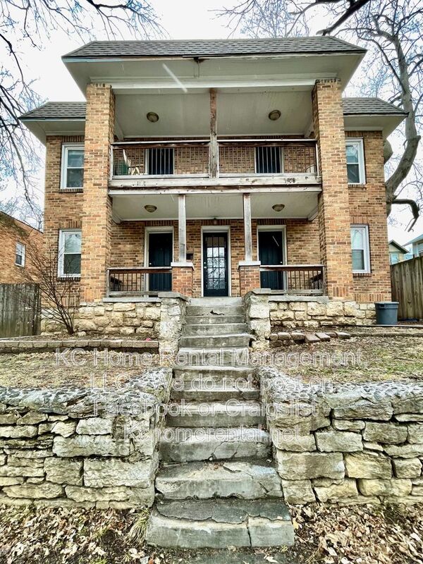 Kansas City House: 1108 w 41st Terr