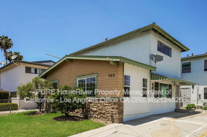 San Pedro House: 980 W Battery St