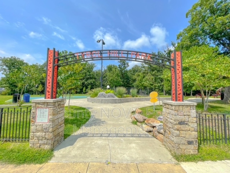 Main Rental Photo 12