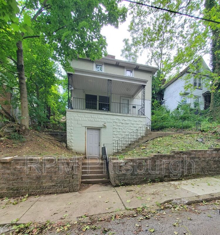 McKeesport House: 1721 Scott Street