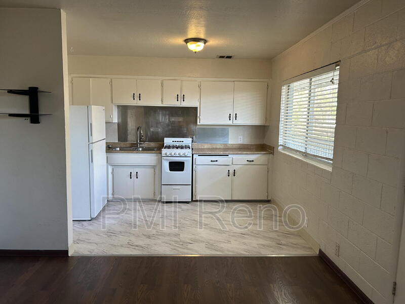 Reno Condo: 2075 Patton Dr