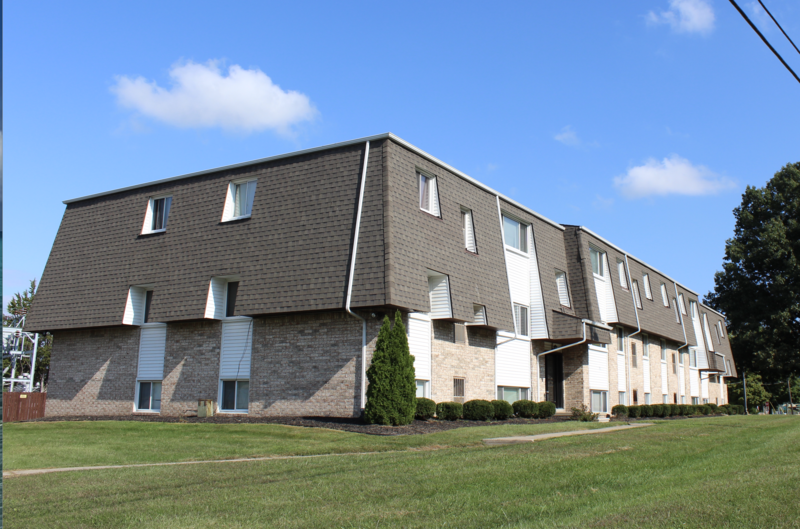 Rockwood Condo: 23210 Huron River Dr. - 4