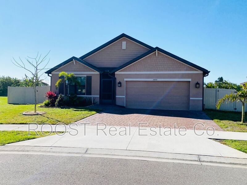 Grant House: 7499 Tourmaline Dr
