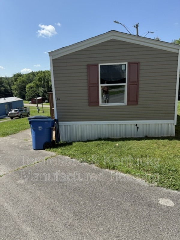 Glasgow House: 1104 Columbia Avenue