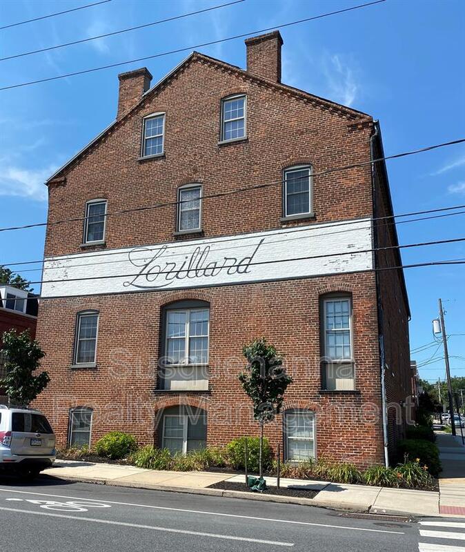 Lancaster Condo: 402 W. Frederick St.