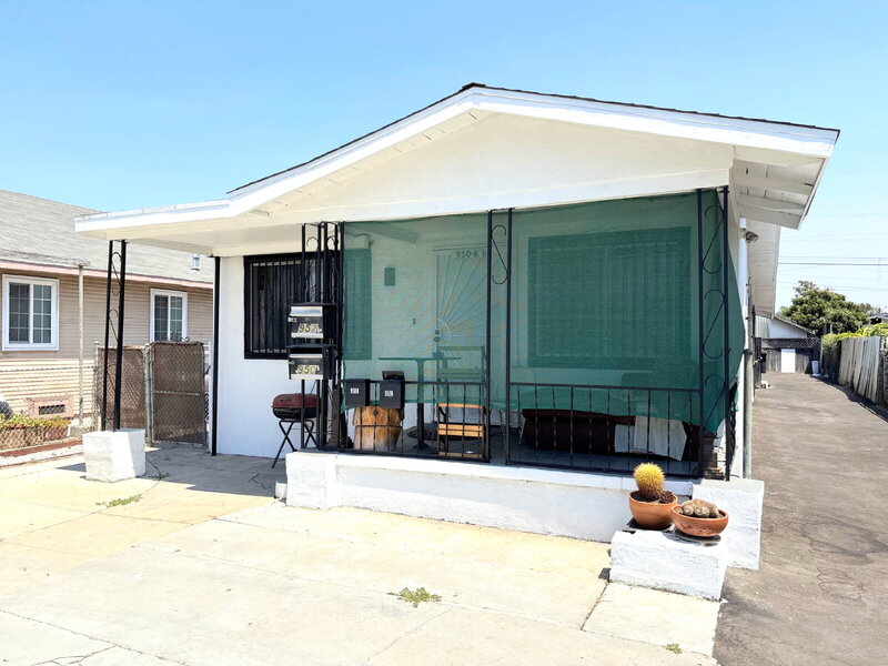 East Los Angeles House: 950 Clela Avenue