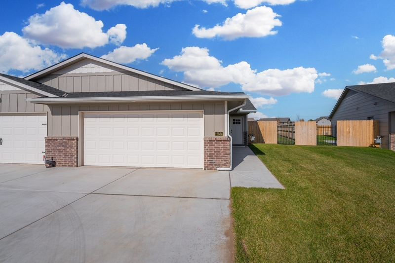 Wichita House: 12153 West Cora Street