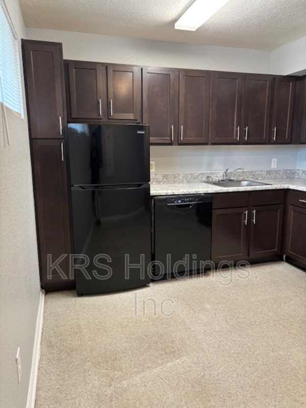 New Condo: 4251 Newsome Dr.