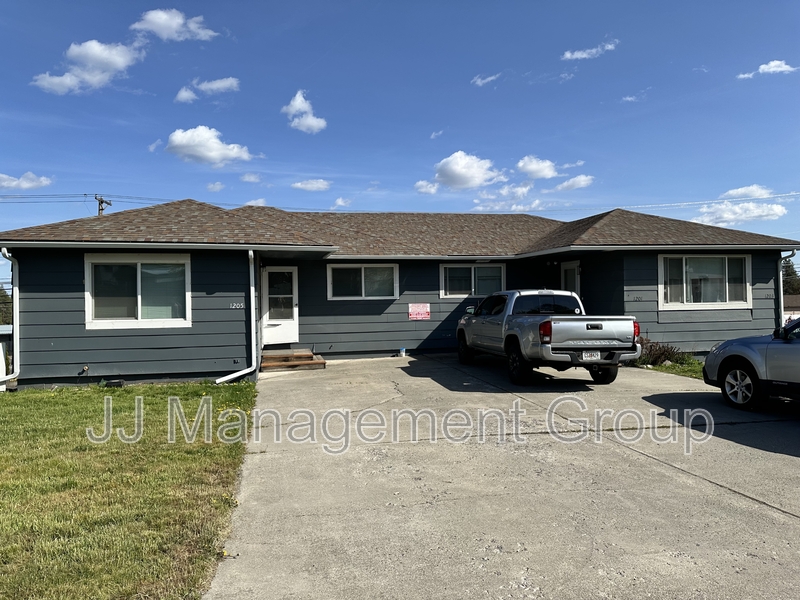 Cheney Condo: 1205 2nd Street