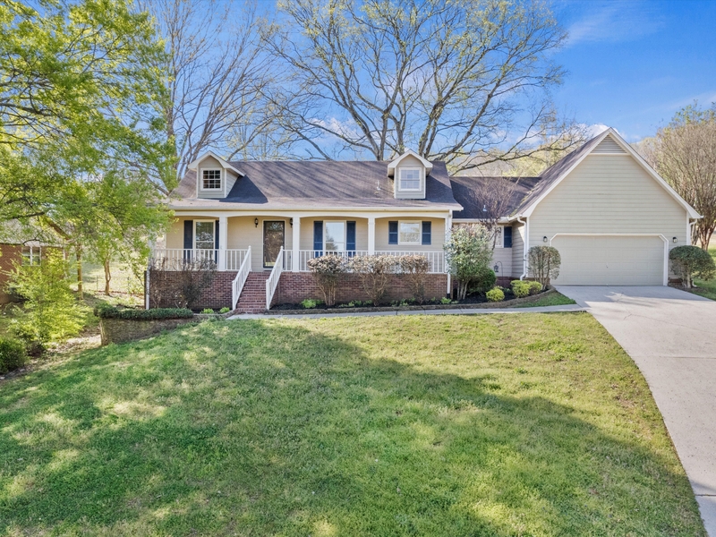 Huntsville House: 115 Gaylor Drive