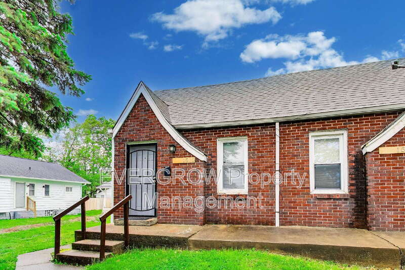 Indianapolis Condo: 1510 North Gladstone Avenue