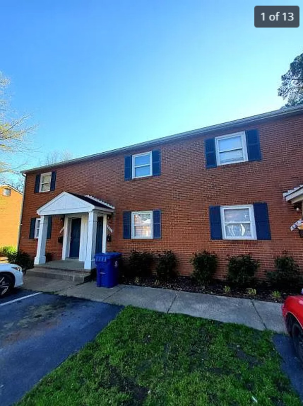 North Chesterfield Townhome: 5211 Collindale Rd