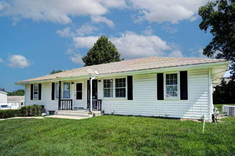 Pleasant Valley Condo: 9002 Bayless Rd